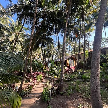 Seaswan Resort アリバグ エクステリア 写真